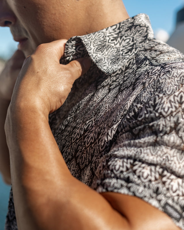 Men's Textured Shirt Classic Fit - Batik Pattern