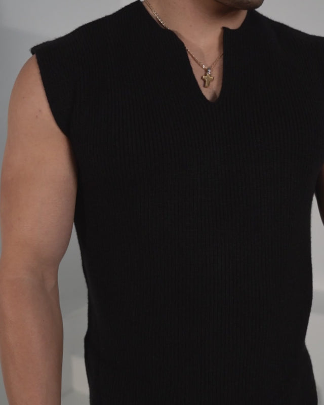 Men’s Oversized Sleeveless Knitted Vest - Black